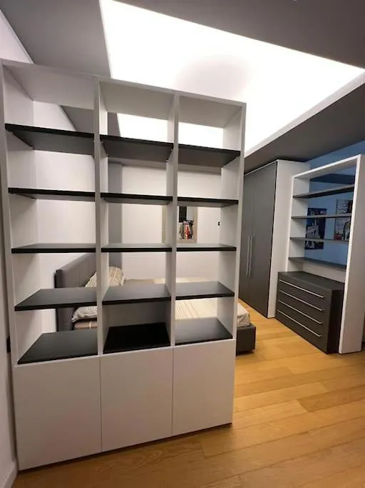 Allegro E Colorato Appartamento Metro A Rome Apartment